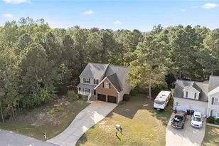 56 Briarwood Pl, Sanford, NC 27332 - Photo 6