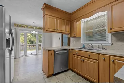 241 Hight Road, Aberdeen, NC 28315 - Photo 8