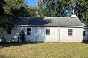 1007 San-Lee Dr, Sanford, NC 27330 - Photo 2