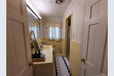 301 Pecan Lane, Laurinburg, NC 28352 - Photo 16