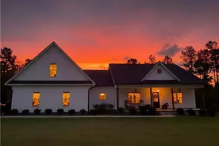 742 Susie Cir, Cameron, NC 28326 - Photo 2