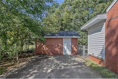 1413 Stansfield Drive, Fayetteville, NC 28303 - Photo 38