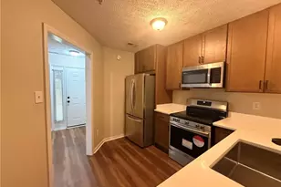 412 Bubble Creek Ct, Fayetteville, NC 28311 - Photo 6