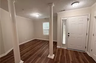 412 Bubble Creek Ct, Fayetteville, NC 28311 - Photo 2