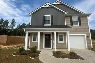 910 Sapphire Stone Ln, Hope Mills, NC 28348 - Photo 1