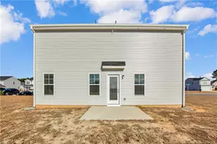 2209 Roadster Pony Ln, Hope Mills, NC 28348 - Photo 2