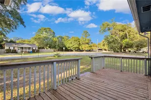 5301 Walnut Dr, Fayetteville, NC 28304 - Photo 10