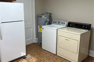 509 E 15th St, Lumberton, NC 28358 - Photo 6