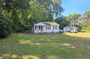 953 Francis Dr, Fayetteville, NC 28306 - Photo 1