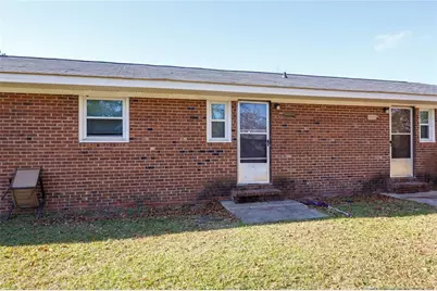 1049 Rulnick Street #D, Fayetteville, NC 28304 - Photo 2