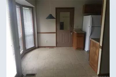 6886 Kingsgate Drive, Fayetteville, NC 28314 - Photo 8