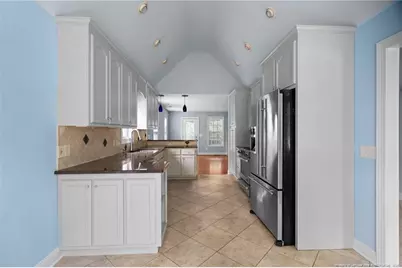 25 Cove Landing, Sanford, NC 27332 - Photo 2