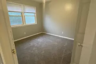 2118 Malloy St, Fayetteville, NC 28305 - Photo 2