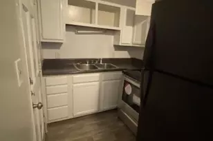 2118 Malloy St, Fayetteville, NC 28305 - Photo 8