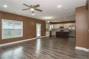 524 Abbottswood Dr, Fayetteville, NC 28301 - Photo 8