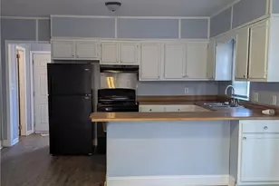 402 406 410 Warren St, Fayetteville, NC 28312 - Photo 4