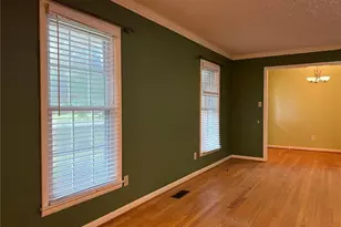 1304 Dogwood Ln, Laurinburg, NC 28352 - Photo 6