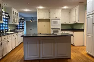 1304 Dogwood Ln, Laurinburg, NC 28352 - Photo 12