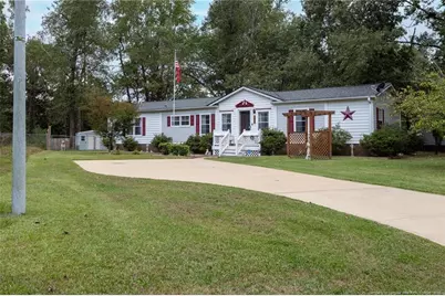 520 Inverary Drive, Raeford, NC 28376 - Photo 2