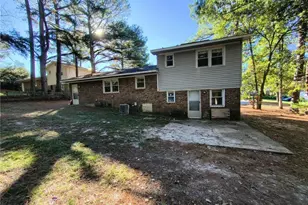 946 Rancho Dr, Fayetteville, NC 28303 - Photo 16