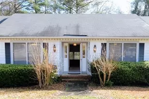 2347 Rolling Hill Rd, Fayetteville, NC 28304 - Photo 1