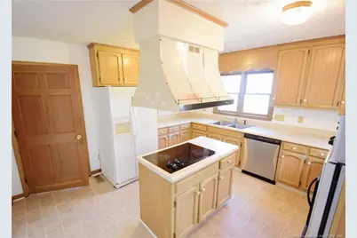 2347 Rolling Hill Road, Fayetteville, NC 28304 - Photo 10