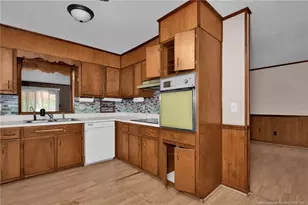 1005 Arberdale Dr, Fayetteville, NC 28304 - Photo 14