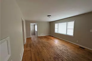 440 N Grogg St, Spring Lake, NC 28390 - Photo 6