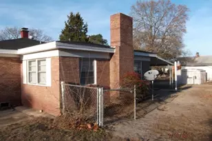 440 N Grogg St, Spring Lake, NC 28390 - Photo 2