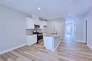 942 Kensington Park Rd, Fayetteville, NC 28311 - Photo 12