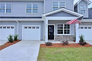 942 Kensington Park Rd, Fayetteville, NC 28311 - Photo 2