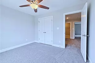 942 Kensington Park Rd, Fayetteville, NC 28311 - Photo 32