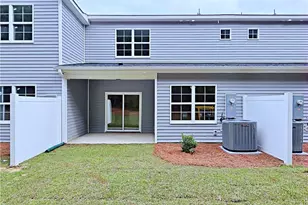 942 Kensington Park Rd, Fayetteville, NC 28311 - Photo 36