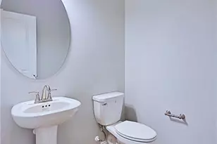 944 Kensington Park Rd, Fayetteville, NC 28311 - Photo 18