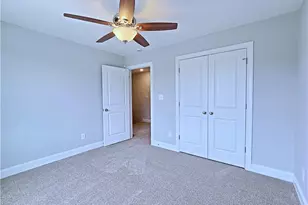 944 Kensington Park Rd, Fayetteville, NC 28311 - Photo 40