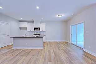 944 Kensington Park Rd, Fayetteville, NC 28311 - Photo 10