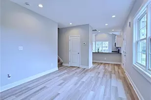 946 Kensington Park Rd, Fayetteville, NC 28311 - Photo 12