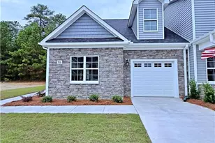 946 Kensington Park Rd, Fayetteville, NC 28311 - Photo 1