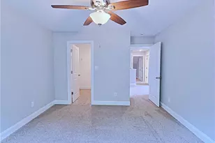 946 Kensington Park Rd, Fayetteville, NC 28311 - Photo 30