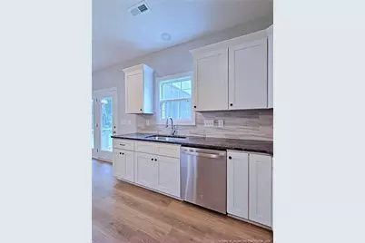 425 Shawcroft Road, Fayetteville, NC 28311 - Photo 14