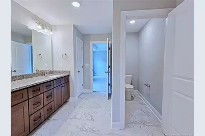 425 Shawcroft Road, Fayetteville, NC 28311 - Photo 28