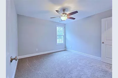 425 Shawcroft Road, Fayetteville, NC 28311 - Photo 36