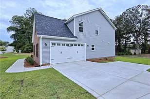 425 Shawcroft Rd, Fayetteville, NC 28311 - Photo 46