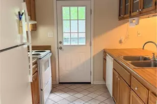 508 Singletary Pl, Fayetteville, NC 28314 - Photo 4