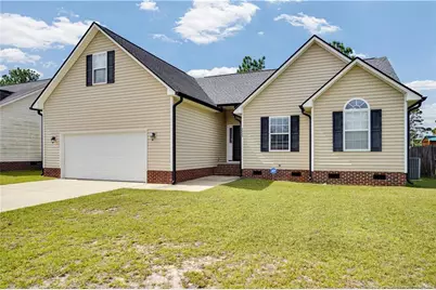 5532 Thackeray Drive, Fayetteville, NC 28306 - Photo 2