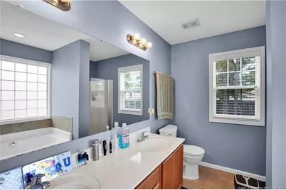 5532 Thackeray Drive, Fayetteville, NC 28306 - Photo 16