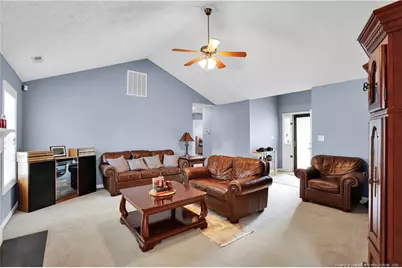 5532 Thackeray Drive, Fayetteville, NC 28306 - Photo 6