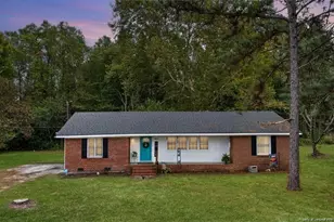 29844 N Turnpike Rd, Wagram, NC 28396 - Photo 1