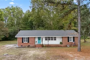 29844 N Turnpike Rd, Wagram, NC 28396 - Photo 2