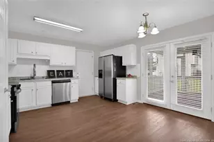 8328 Hurrican Ln, Fayetteville, NC 28314 - Photo 12